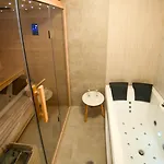 Luxzen *
