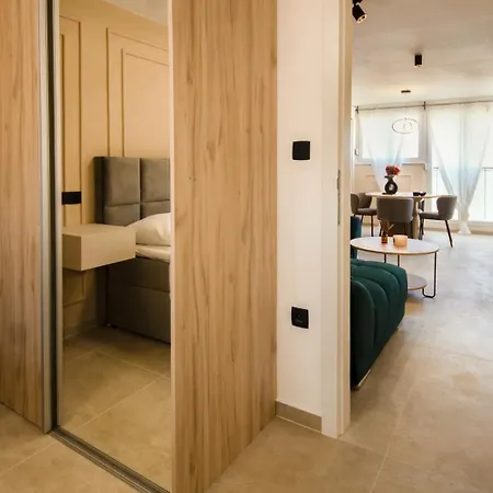 Luxzen Apartamento